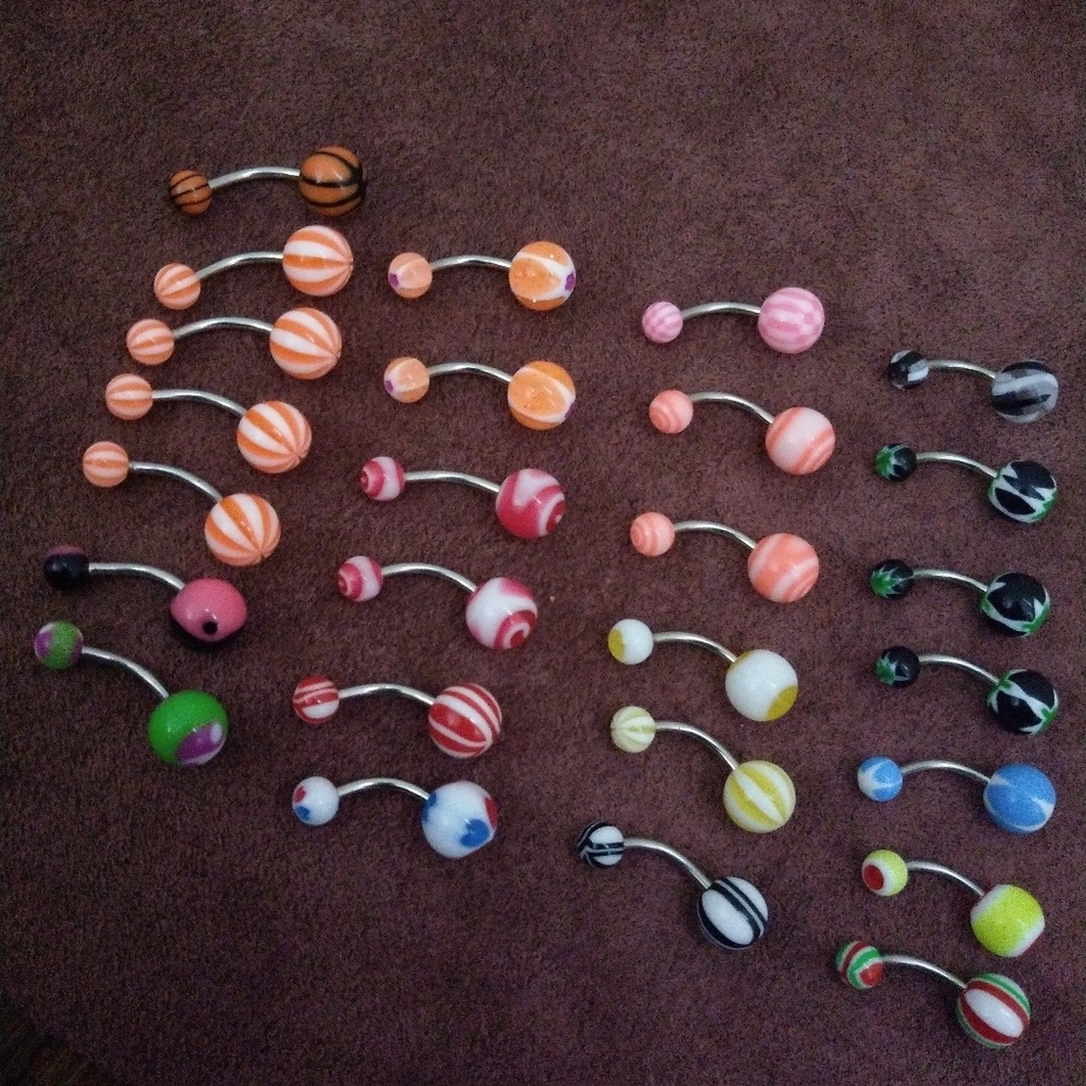 26 belly button rings